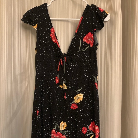 Romper - Picture 1 of 2